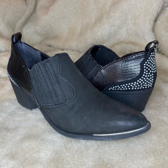 SAM Edelman CIRCUS  Ankle Boot - Picture 1 of 11